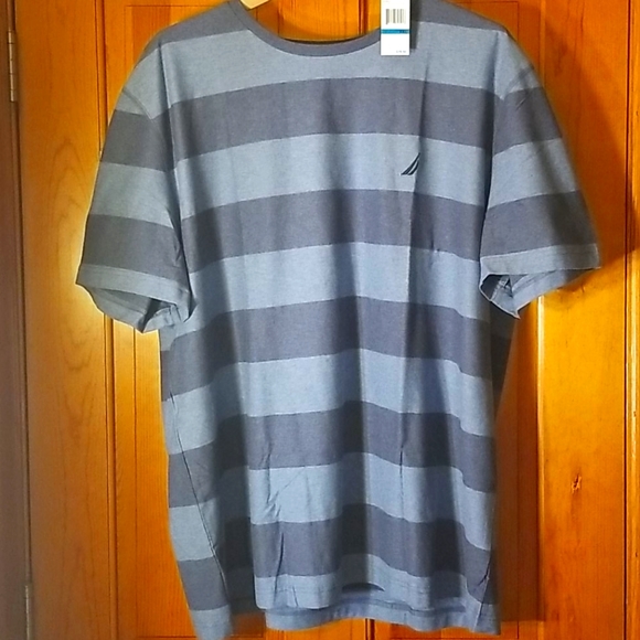 NAUTICA TEE SHIRT size XXL